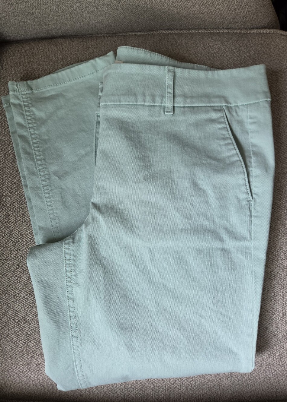 LOFT Marisa Mint Green Chino Panta 12 Petite